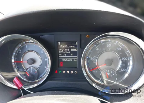 2015 Chrysler Town & Country Touring z USA, uszkodzony, nr VIN 2C4RC1BG9FR563125